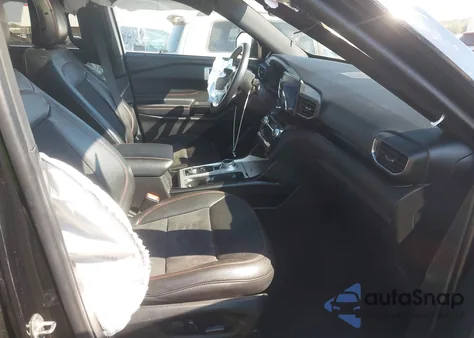 2022 Ford Explorer St-Line z USA, uszkodzony, nr VIN 1FMSK8KHXNGA95522